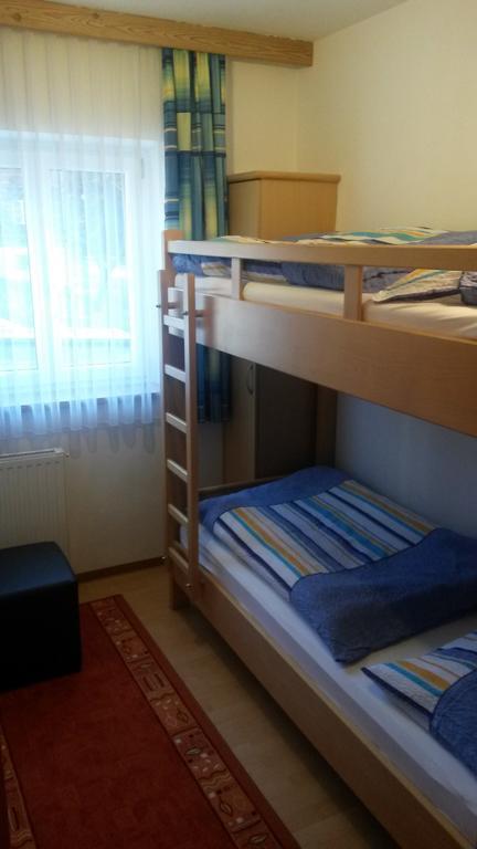 Haus Mary Apartment Russbach am Pass Gschuett Luaran gambar