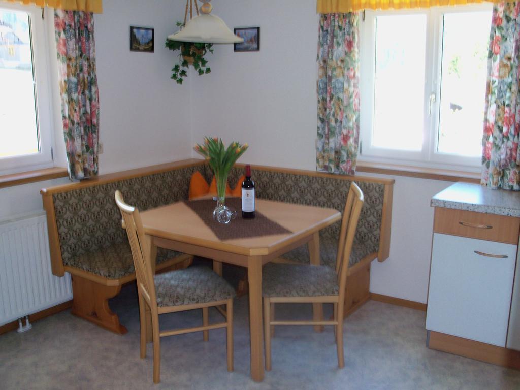 Haus Mary Apartment Russbach am Pass Gschuett Luaran gambar